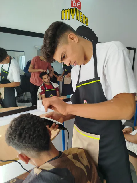 Pratique en coiffure homme